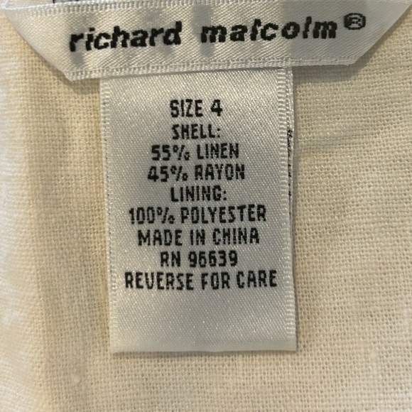 202. Richard Malcolm cream linen/rayon skirt w/embroidery and bead detail 4 - Picture 3 of 3